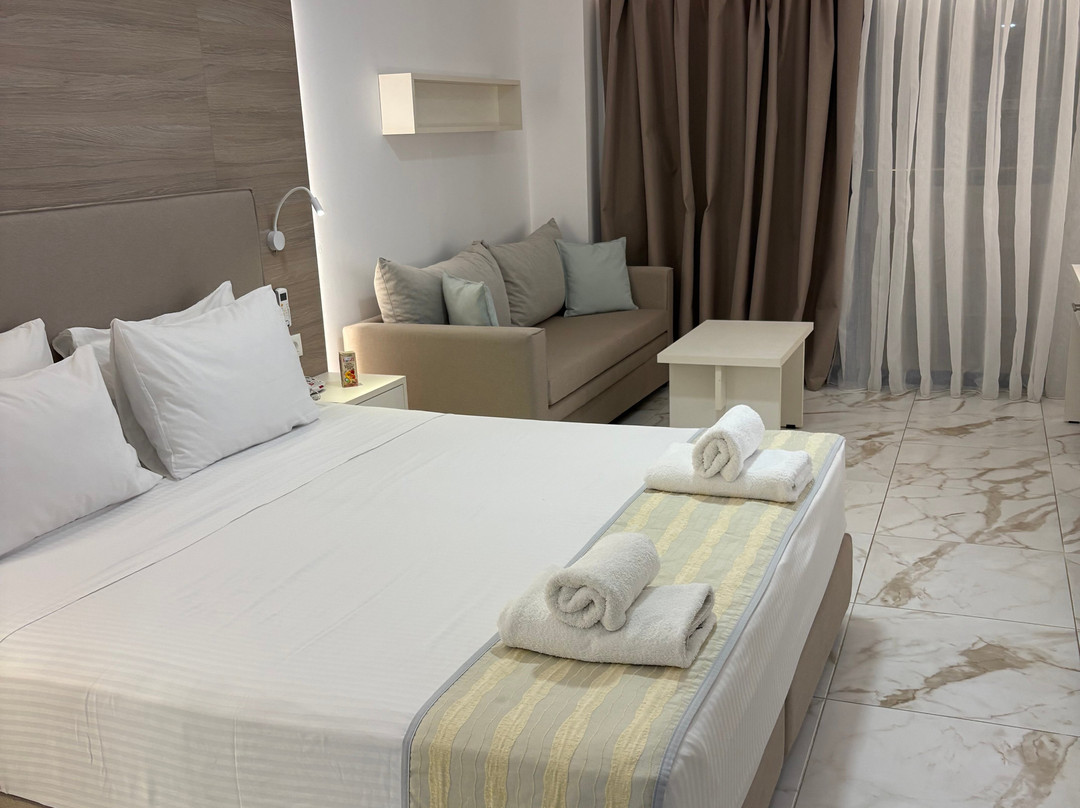 Palm Bay Hotel主图