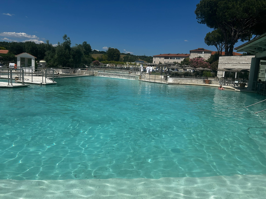 Terme di Saturnia-Saturnia必去景点