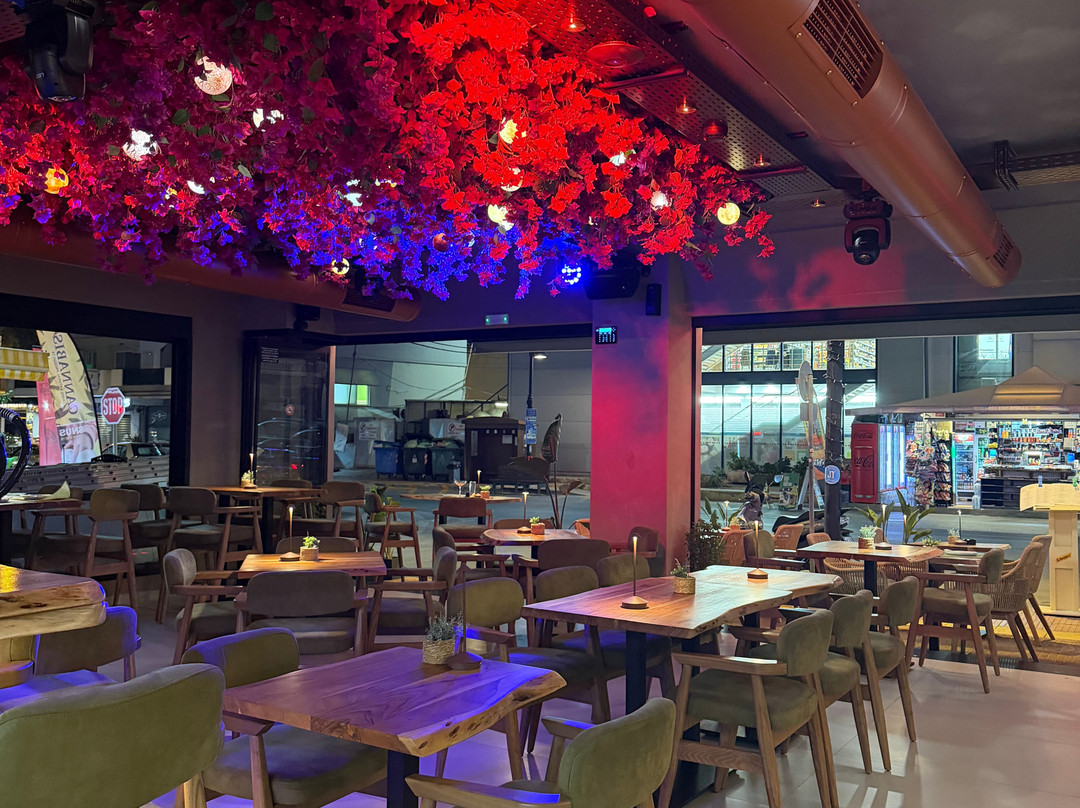 MOREiTZ All Day Restaurant Hersonissos