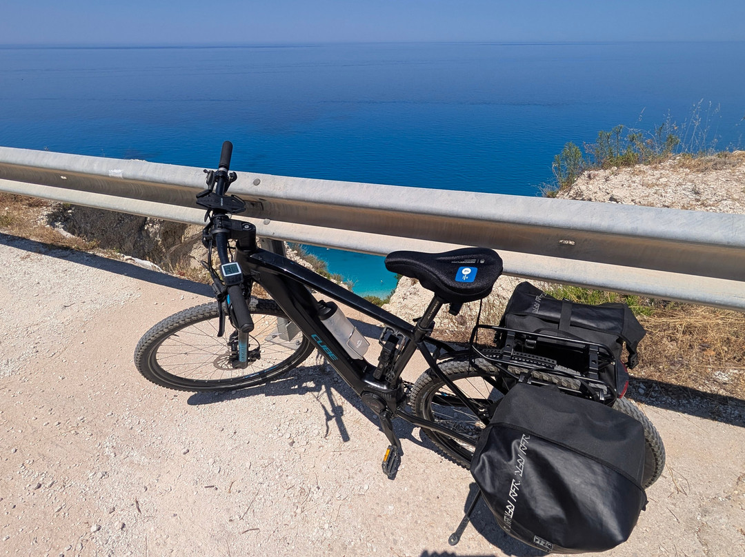 Lefkada e-Bike Adventures-Karya必去景点