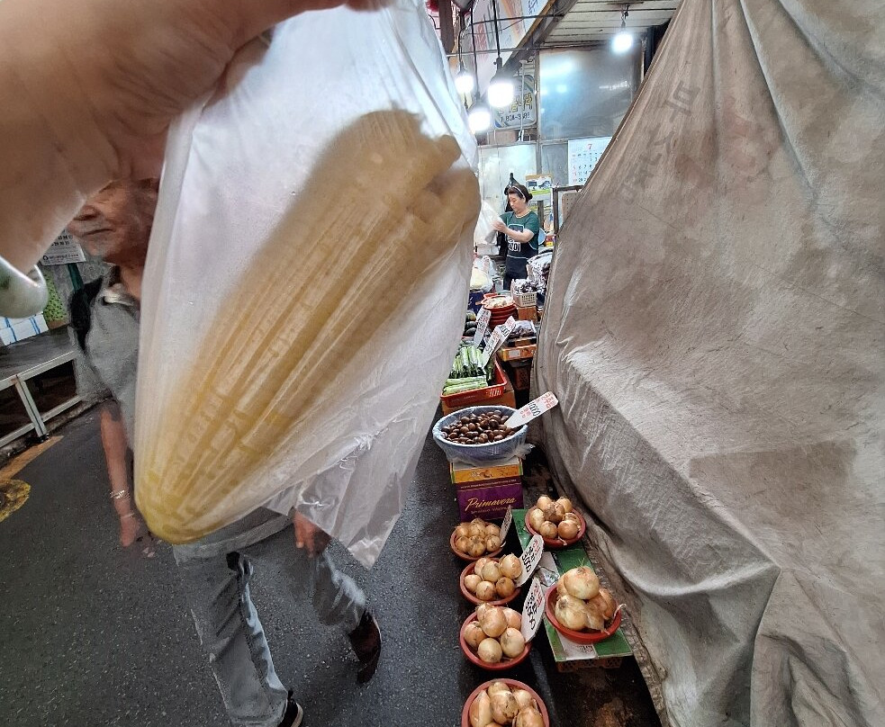 Bujeon Market-釜山必去景点