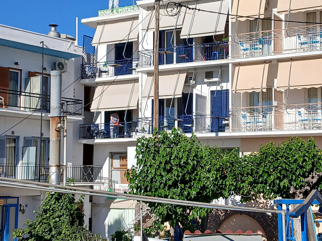 Fistikoupoli - Pistachio products-Agia Marina必去景点