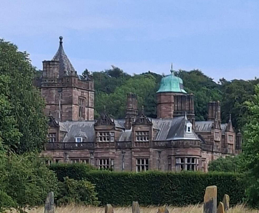 Holker Hall and Gardens-Grange-over-Sands必去景点