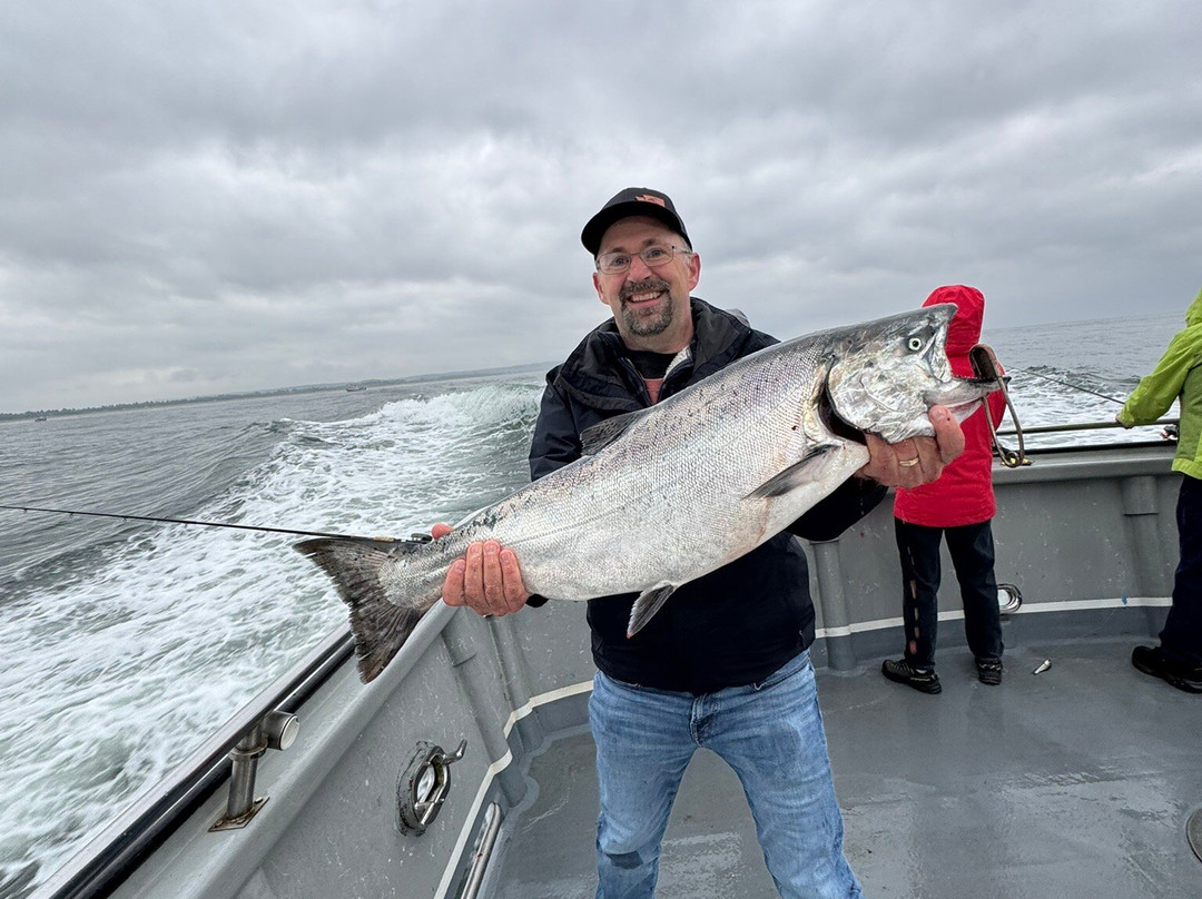 Tornado Fishing Charters-Westport必去景点