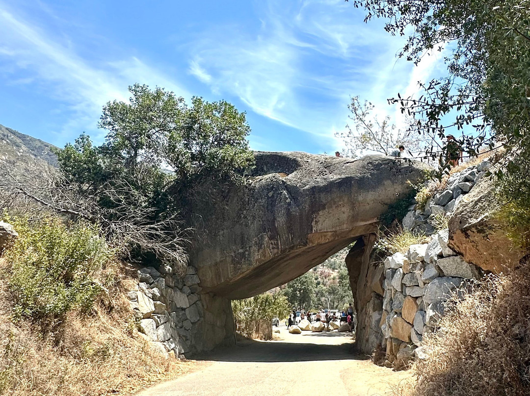 Tunnel Rock-红杉&国王峡谷国家公园必去景点