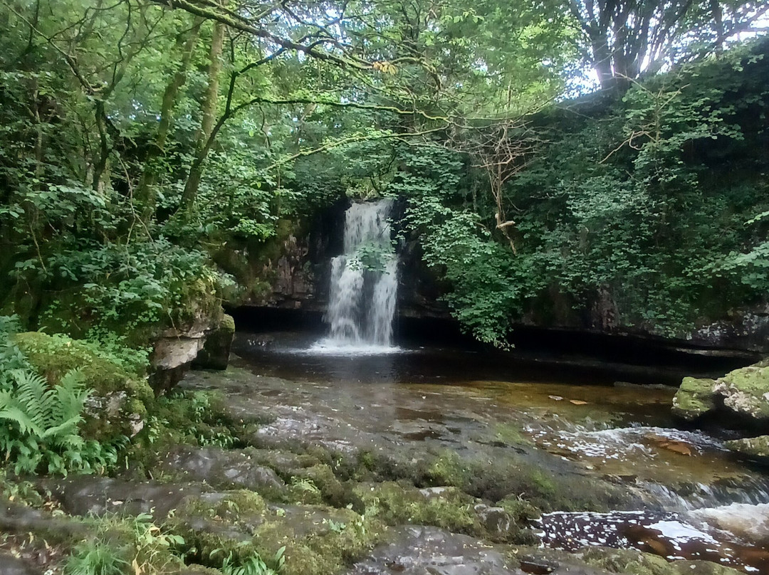 Gastack Beck Waterfall-Dent必去景点