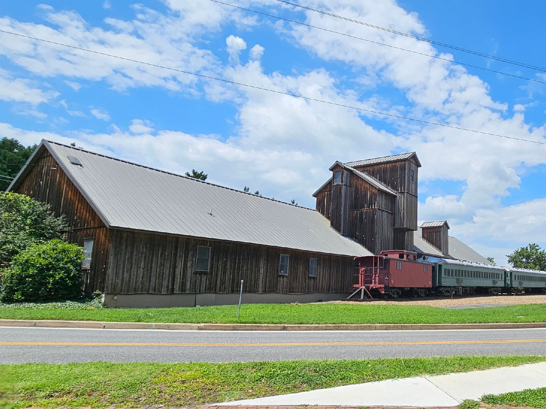 Chestertown Rail Trail (Wayne Gilchrest Trail)-Chestertown必去景点