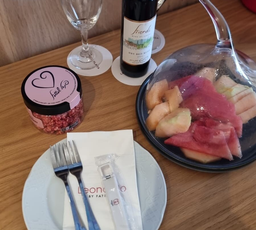 莱昂纳多广场太巴列酒店主图