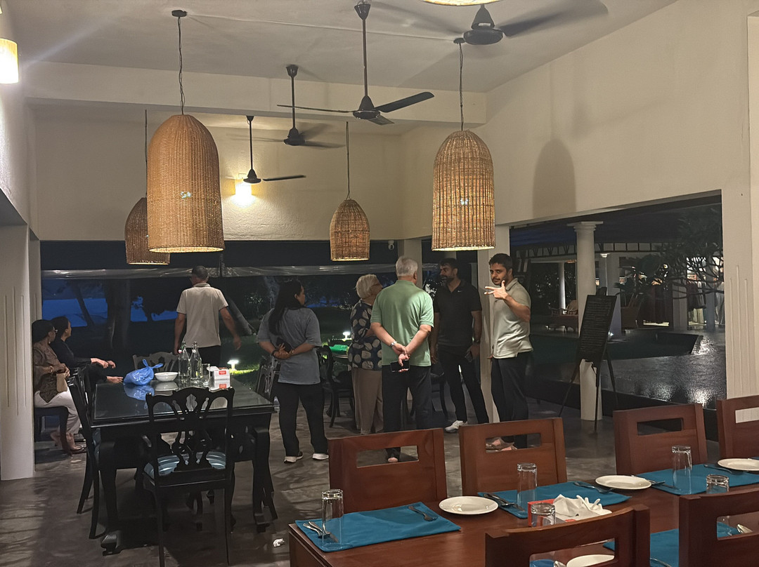 克兰加诺历史咖啡馆酒店主图