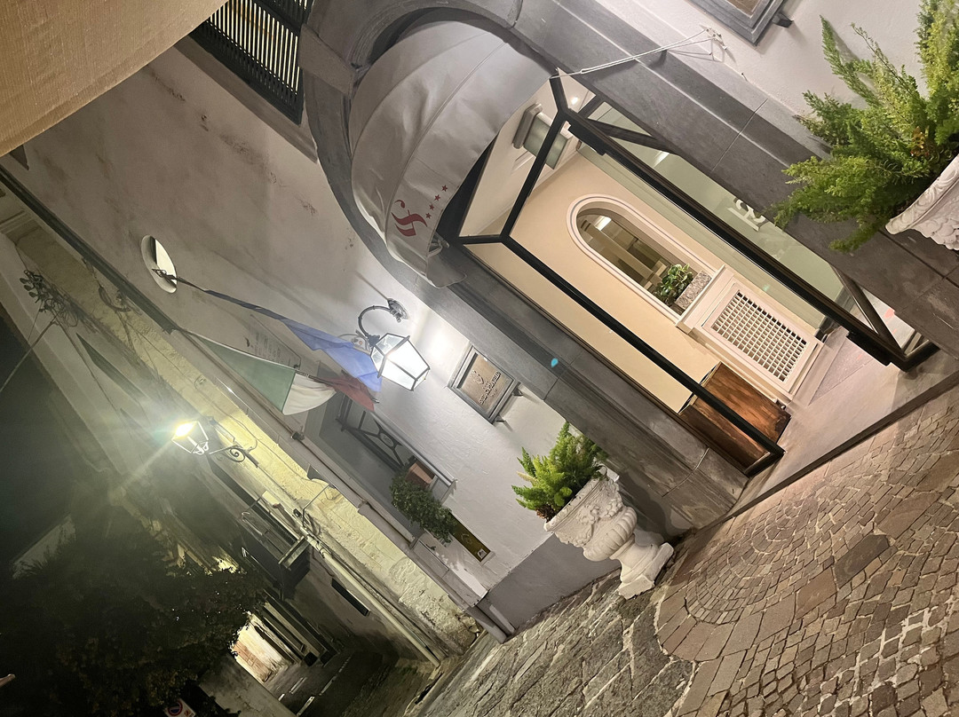斯咖宝拉蒂埃勒酒店主图