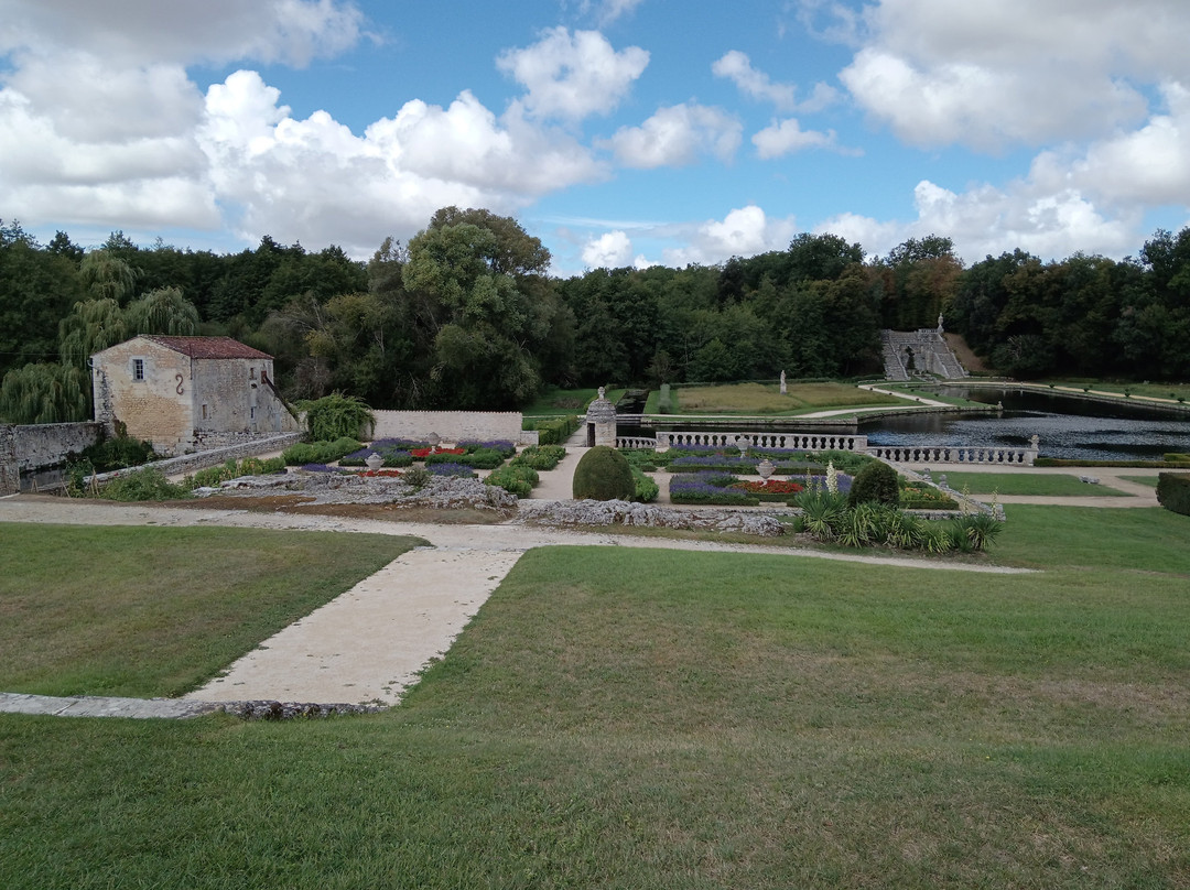 Château de La Roche Courbon-Saint Porchaire必去景点