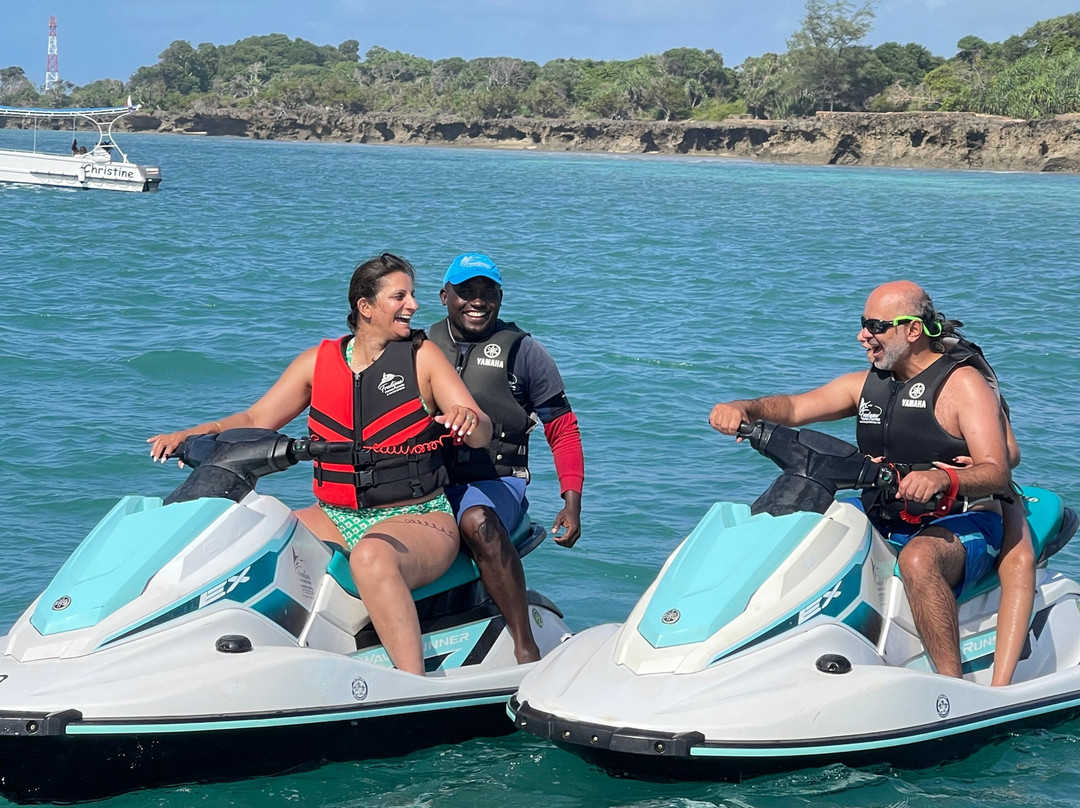 Freetyme Fishing Safaris & Water Sports-迪亚尼必去景点