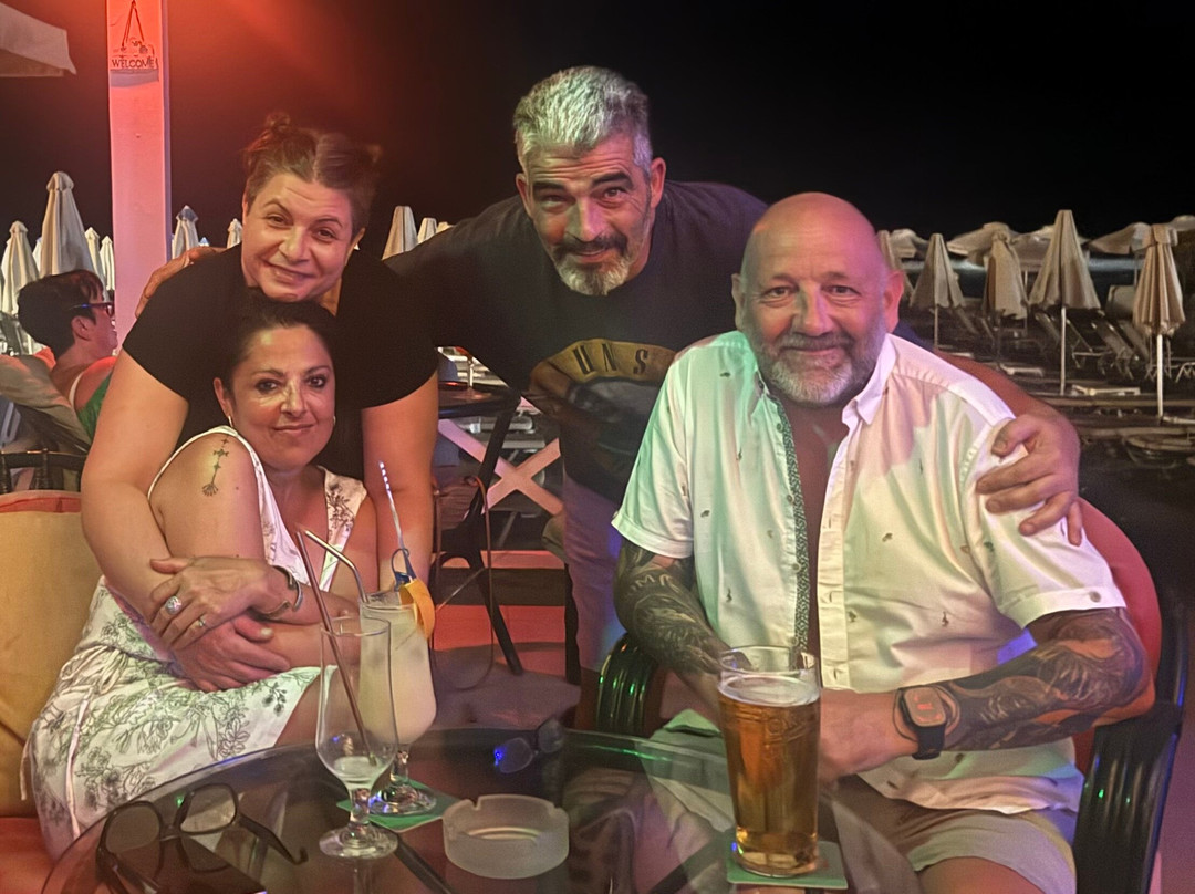 Babel Beach bar