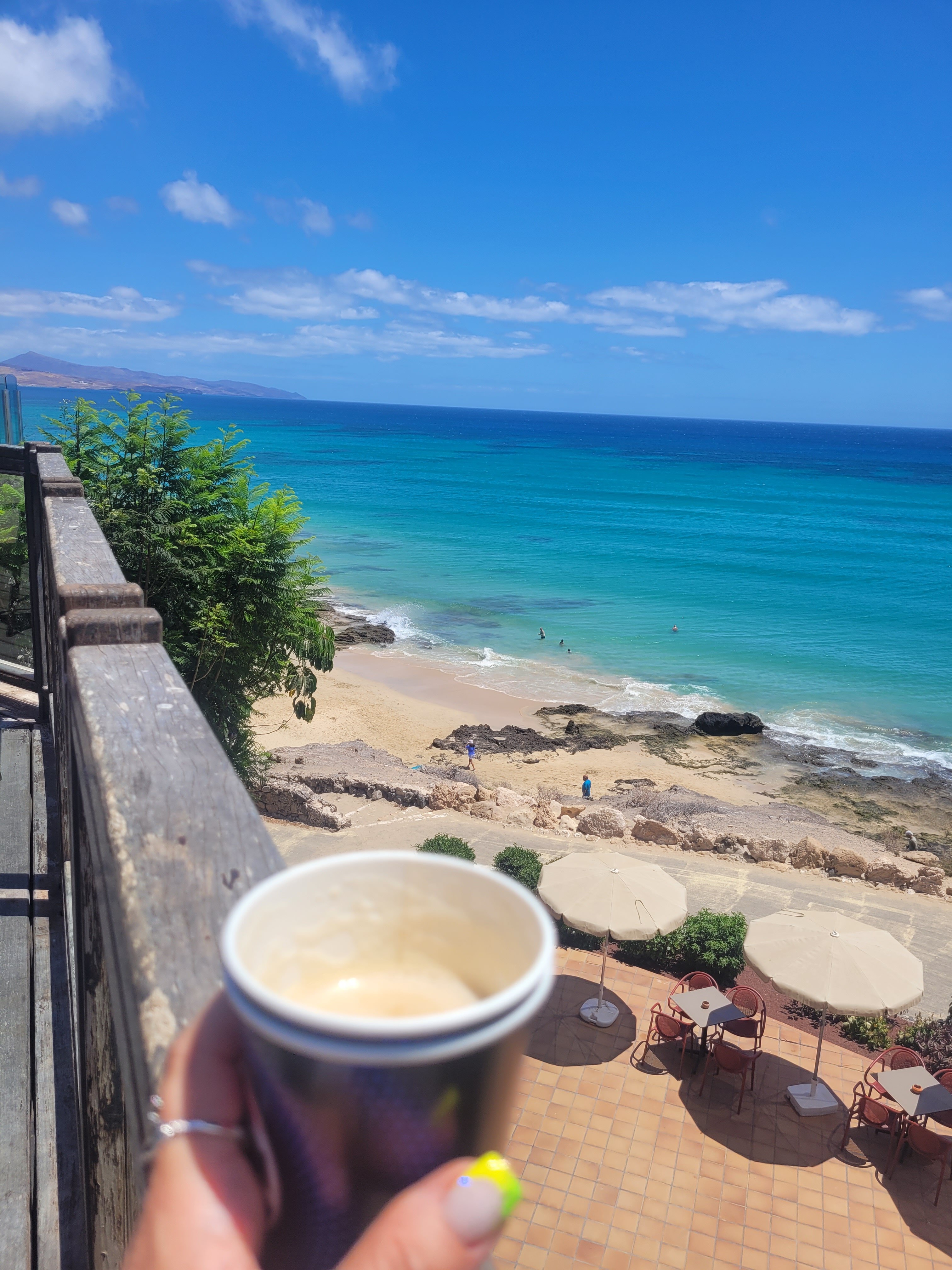 帕哈拉海滩R2酒店-旅行者