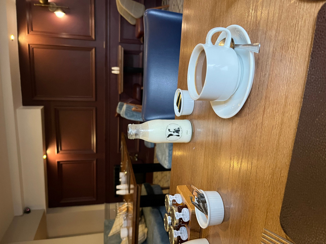 埃尔芬斯通酒店主图