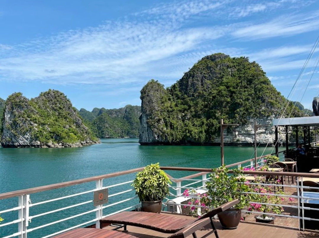 Shore Excursions | My Way Travel-下龙湾必去景点