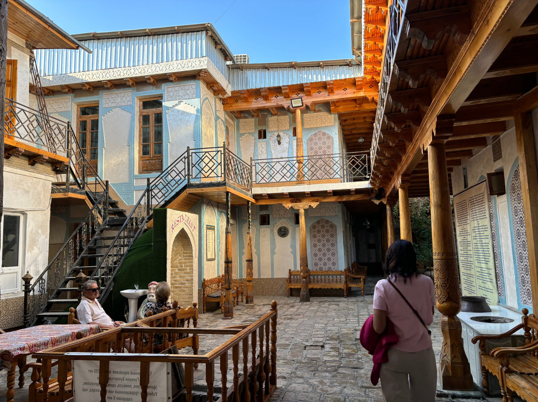 Old Jewish House And Gallery-布哈拉必去景点