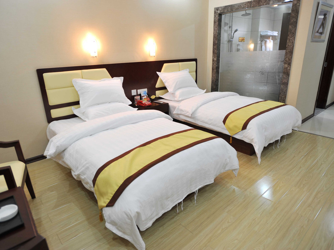 罗平县酒店住宿-九龙快捷酒店