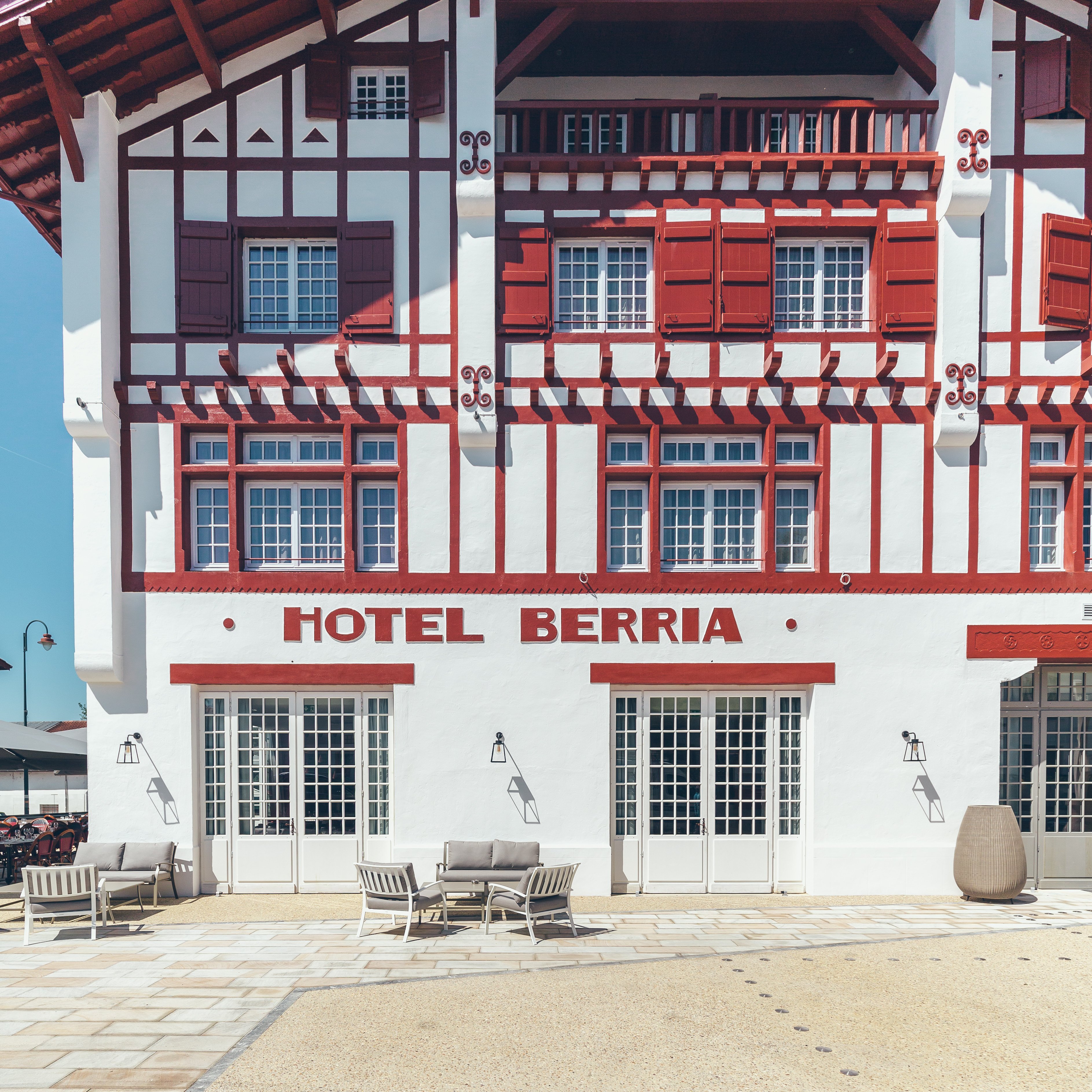 Hotel Berria-官方