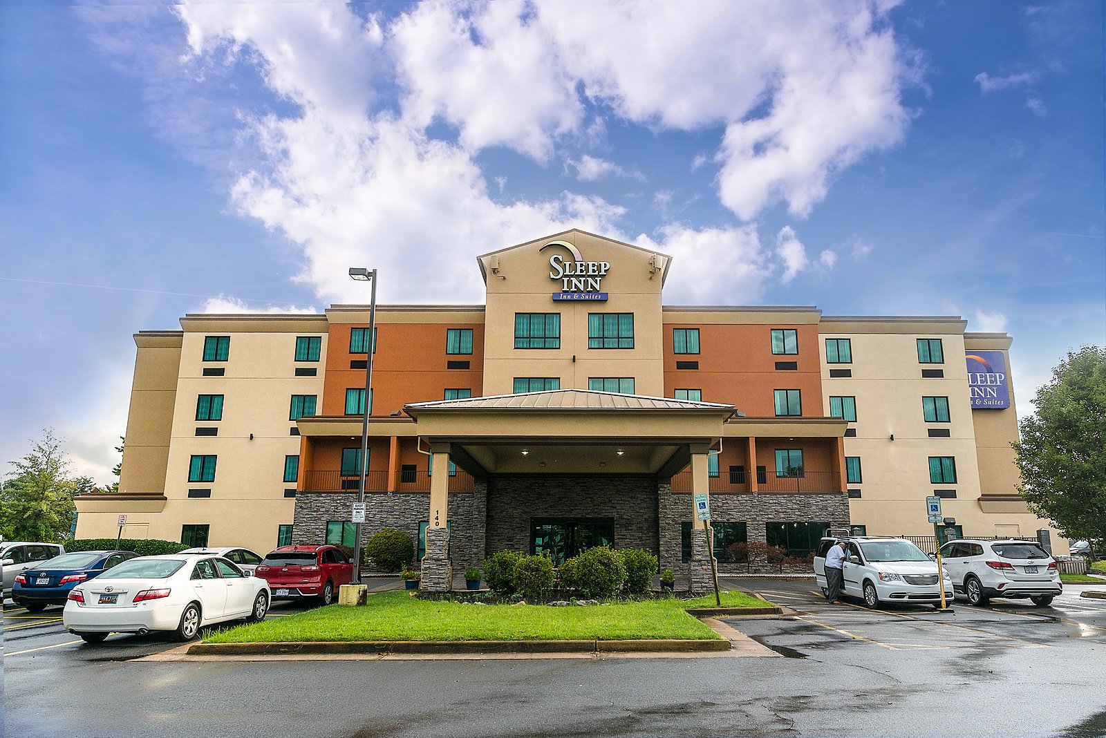 Sleep Inn & Suites-官方