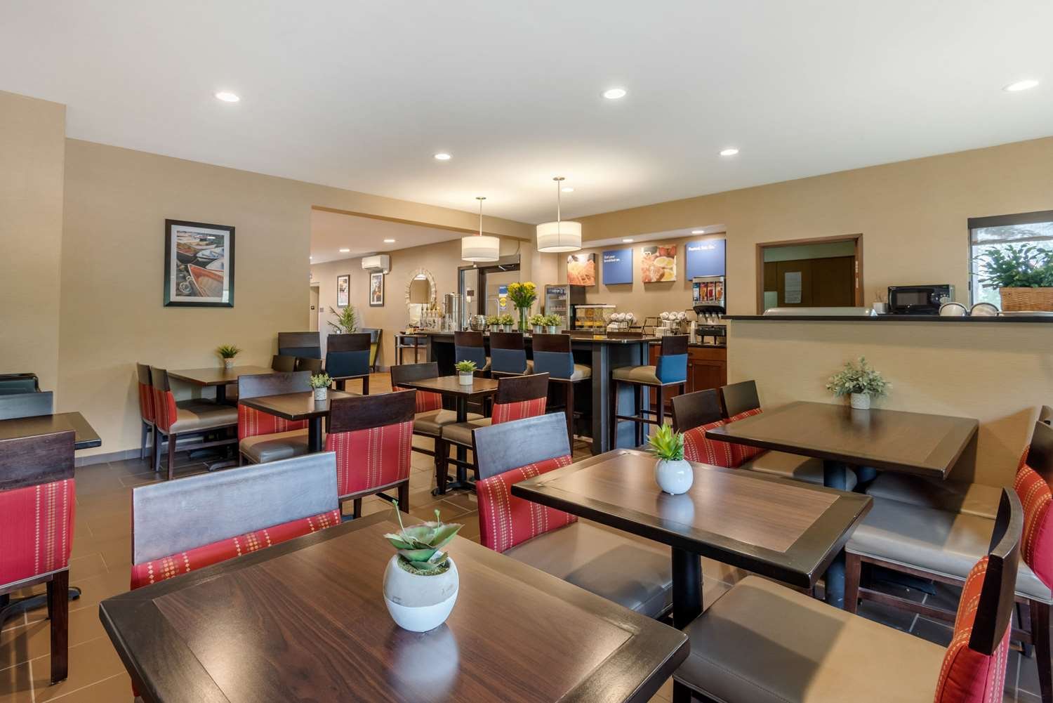 Comfort Inn Ellsworth - Bar Harbor-官方