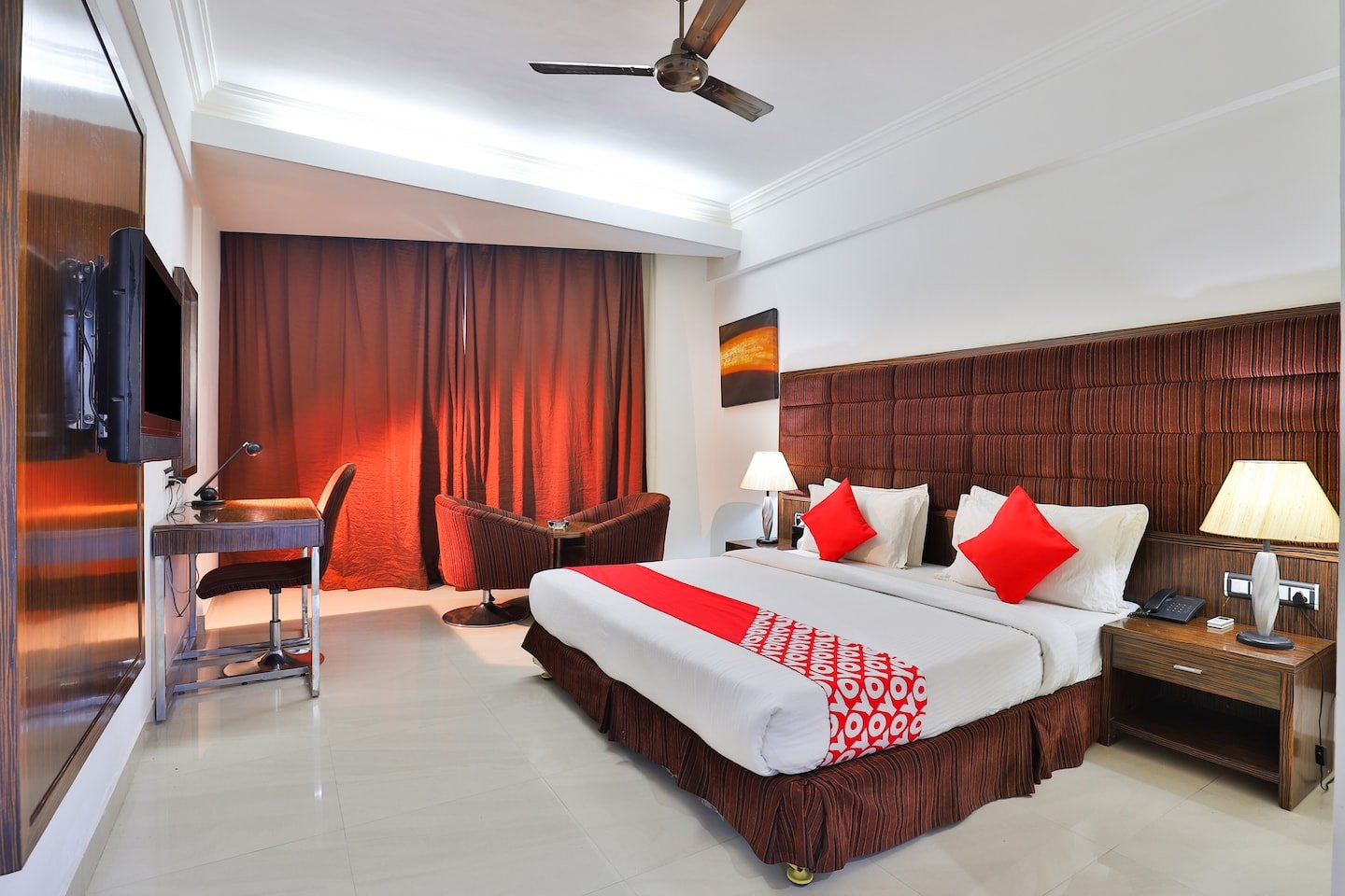 Super Townhouse Oak Bharuch Near Railway Station-官方