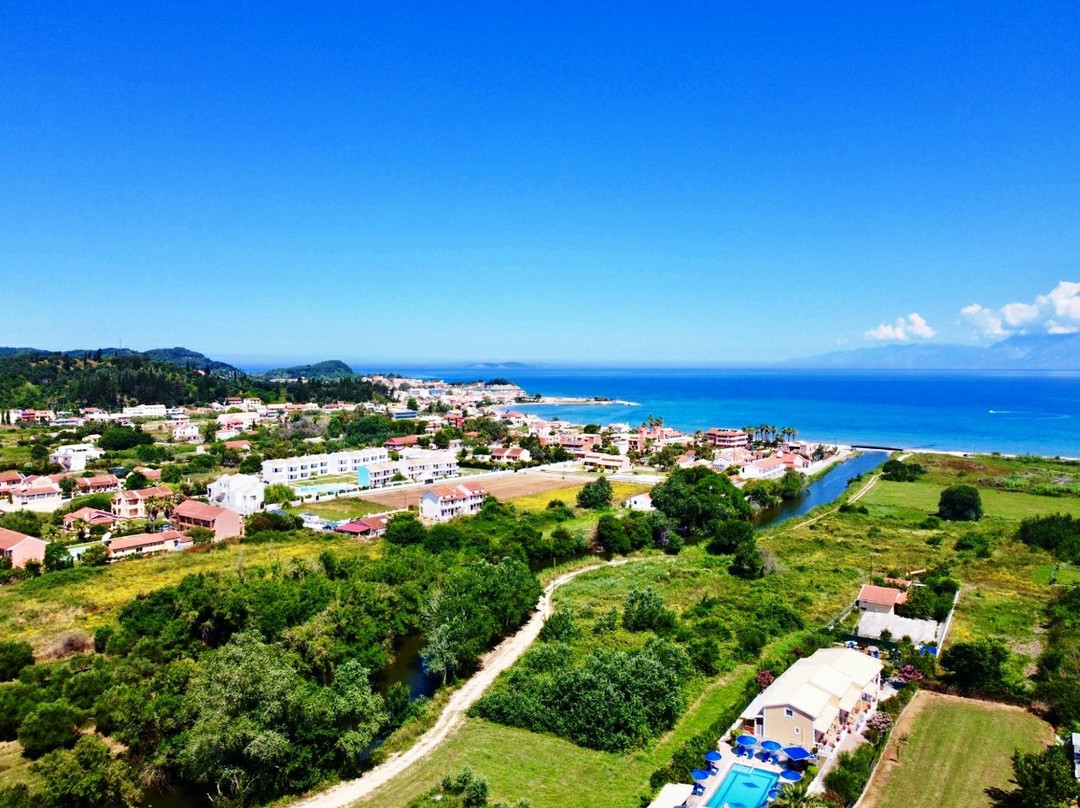 Eleni Family Apartments