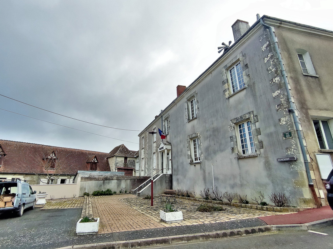 Église Saint-pierre-es-liens De Cussay景点图片