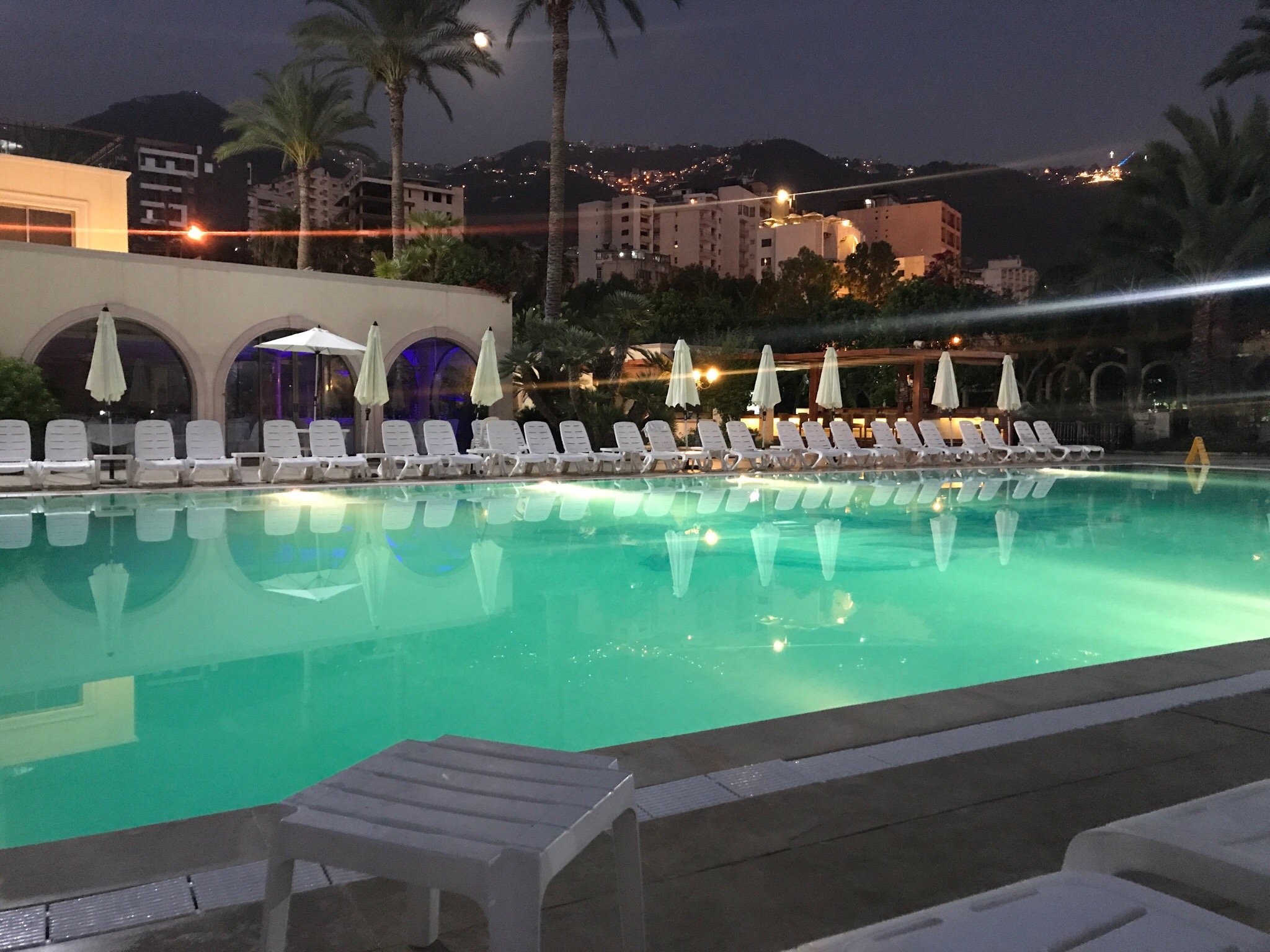 Four Stars Hotel And Beach Club-官方