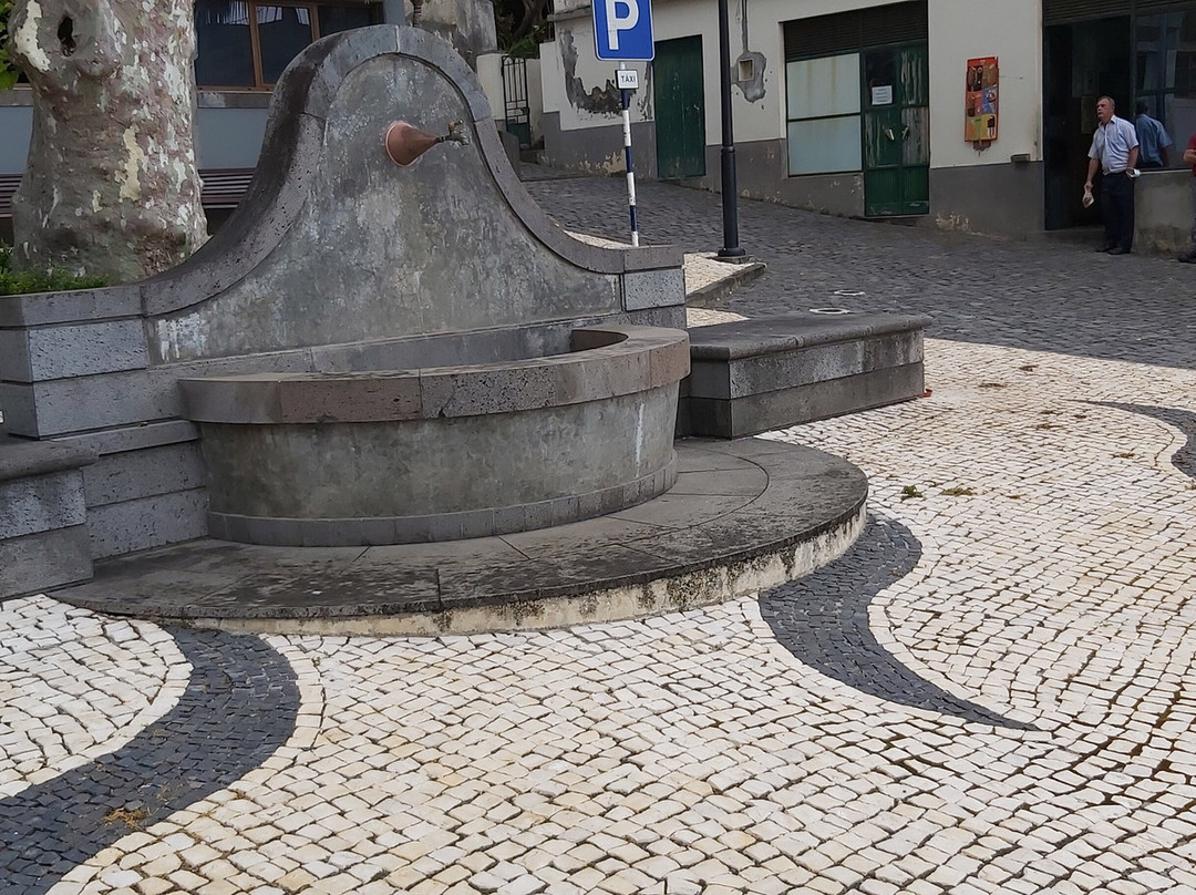 Drinking Fountain-莫尼什港必去景点