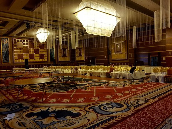 Grand Nur Plaza Hotel Convention Center主图