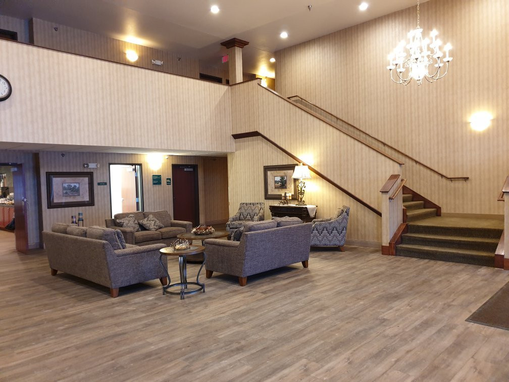 Estherville Hotel & Suites主图