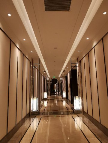 苏州湾艾美酒店-商务中心/多功能厅