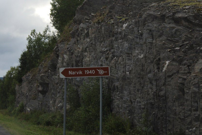 Monument Of War Bjerkvik 1940景点图片