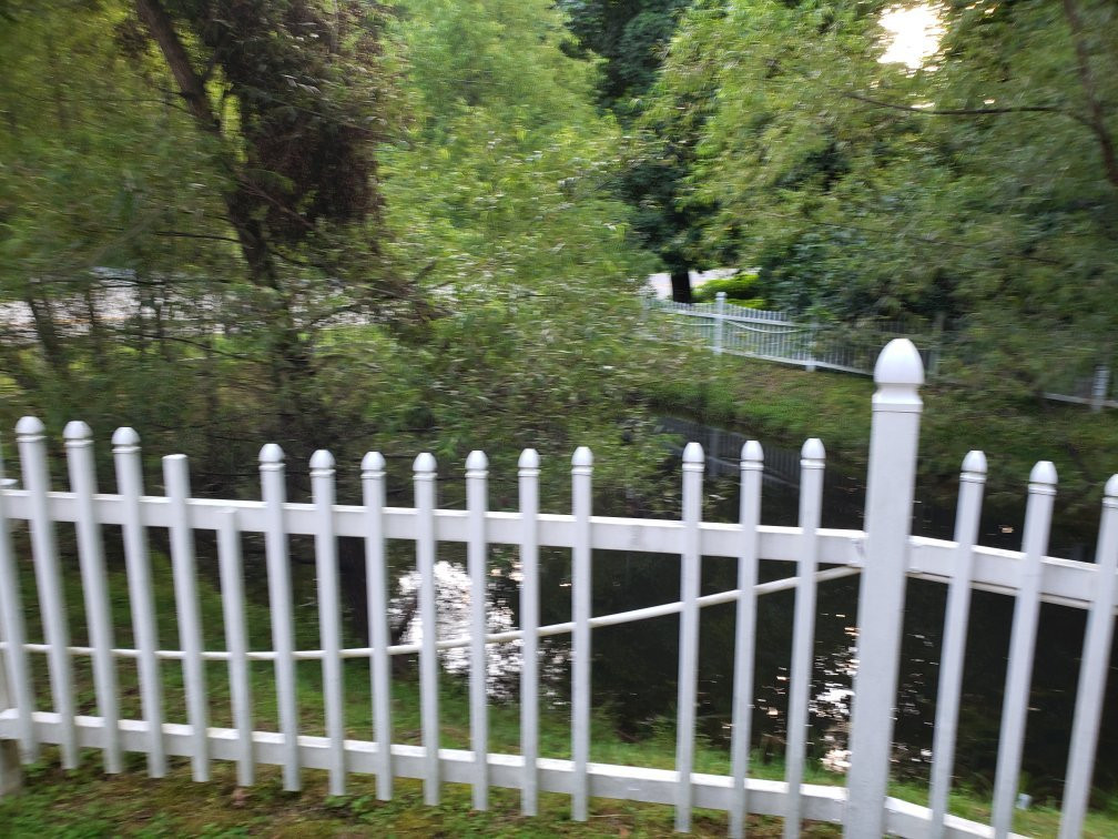 Willowbrook Inn主图