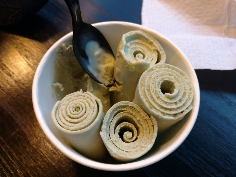 Frozen Rolled Ice Cream