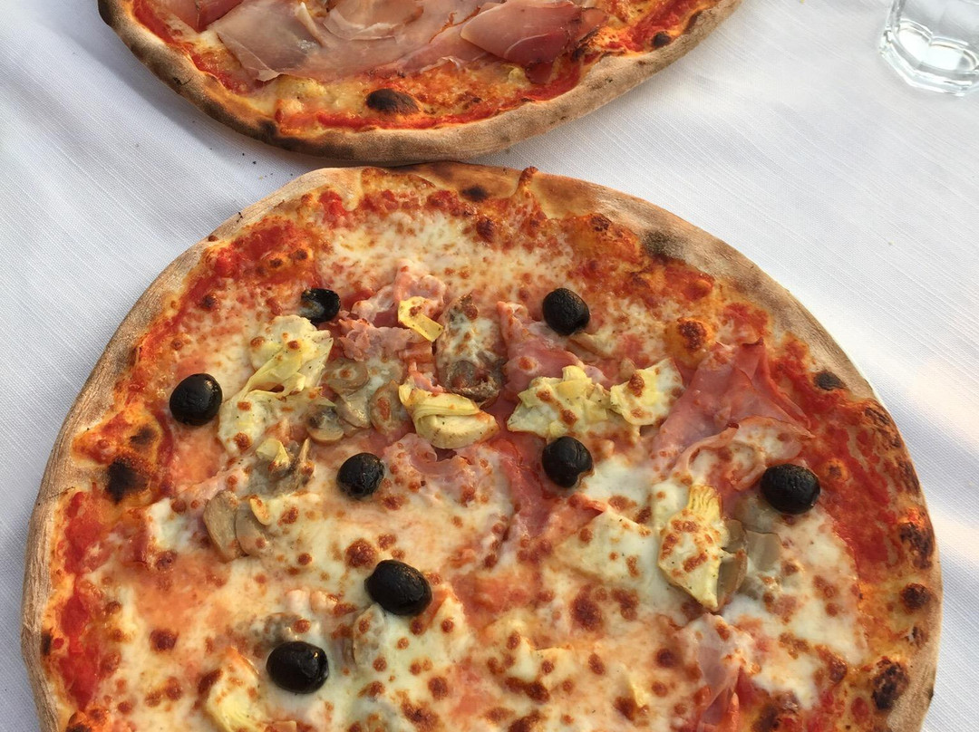 Pisogne餐馆和美食-Pizzeria Bar Il Tazio