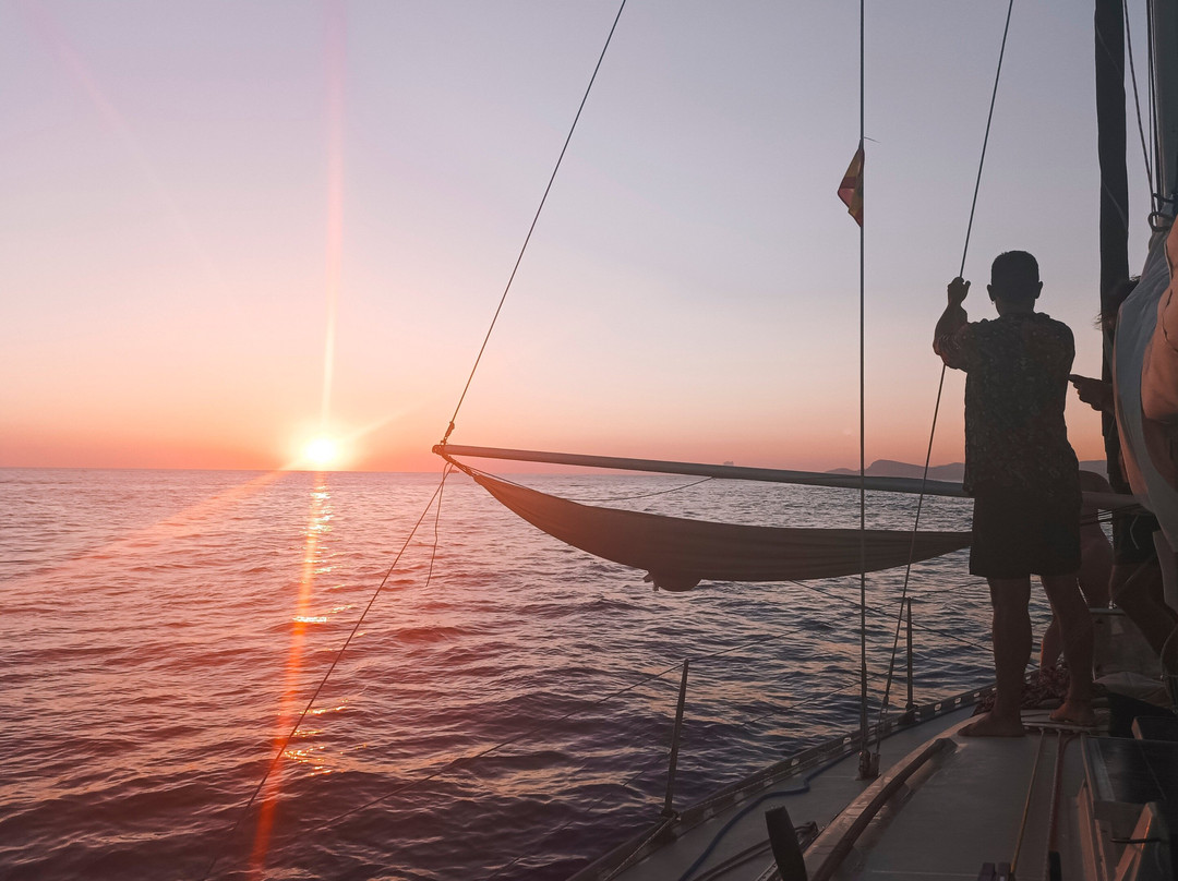 Nomad Sailing Trips - Ibiza and Formentera-伊维萨必去景点