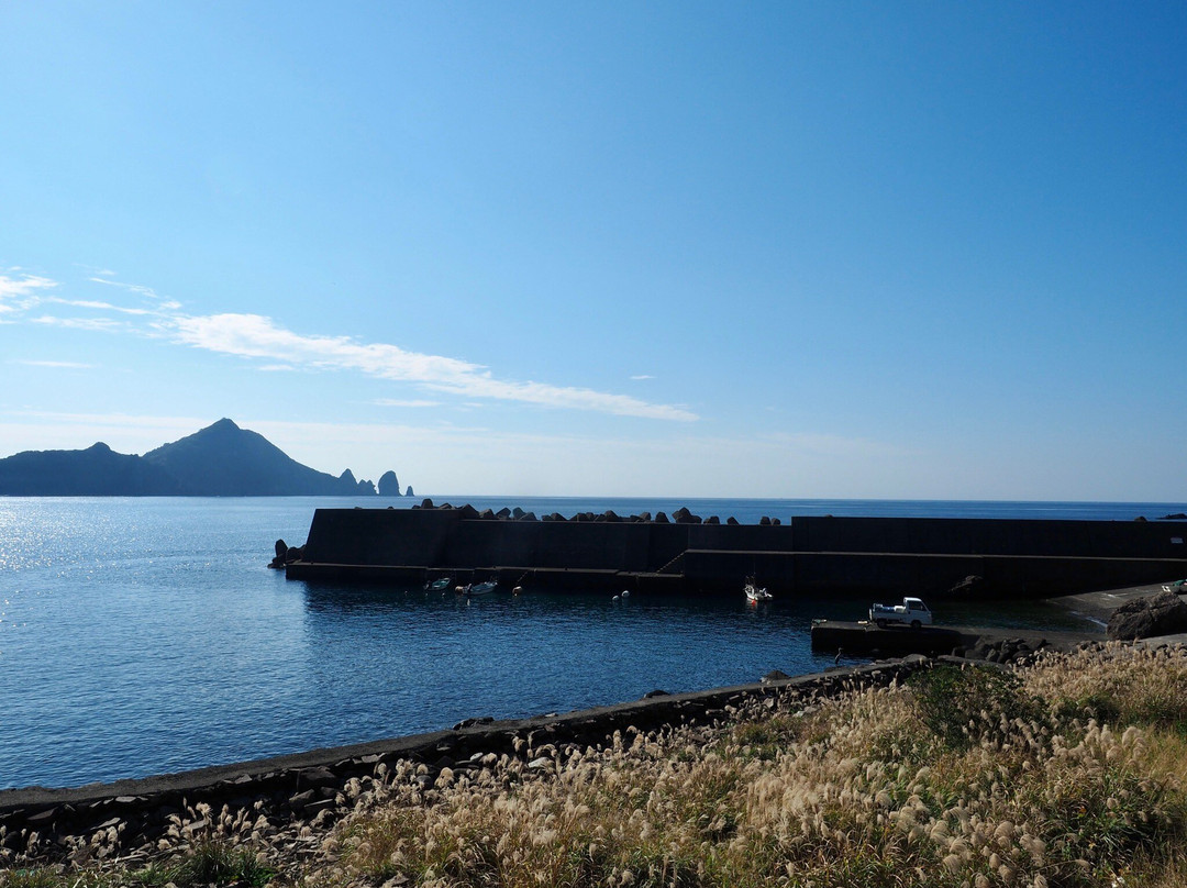 Kurose Coast Niniginomikoto Landing Site景点图片