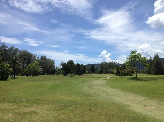 Tublamu Navy Golf Course景点图片