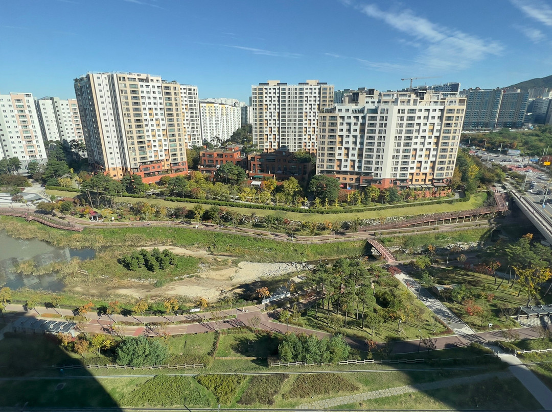 Militopia Hotel by Marine主图