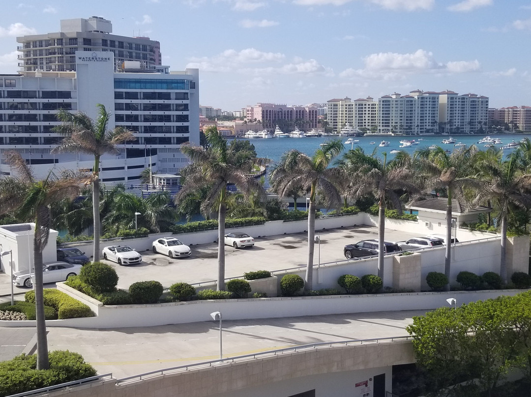 博卡－拉顿海滩俱乐部主图