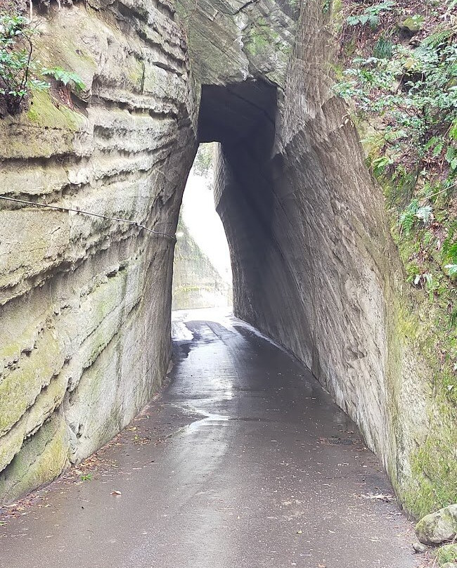 Torozakadaishi Kiridoshi Tunnel-富津市必去景点