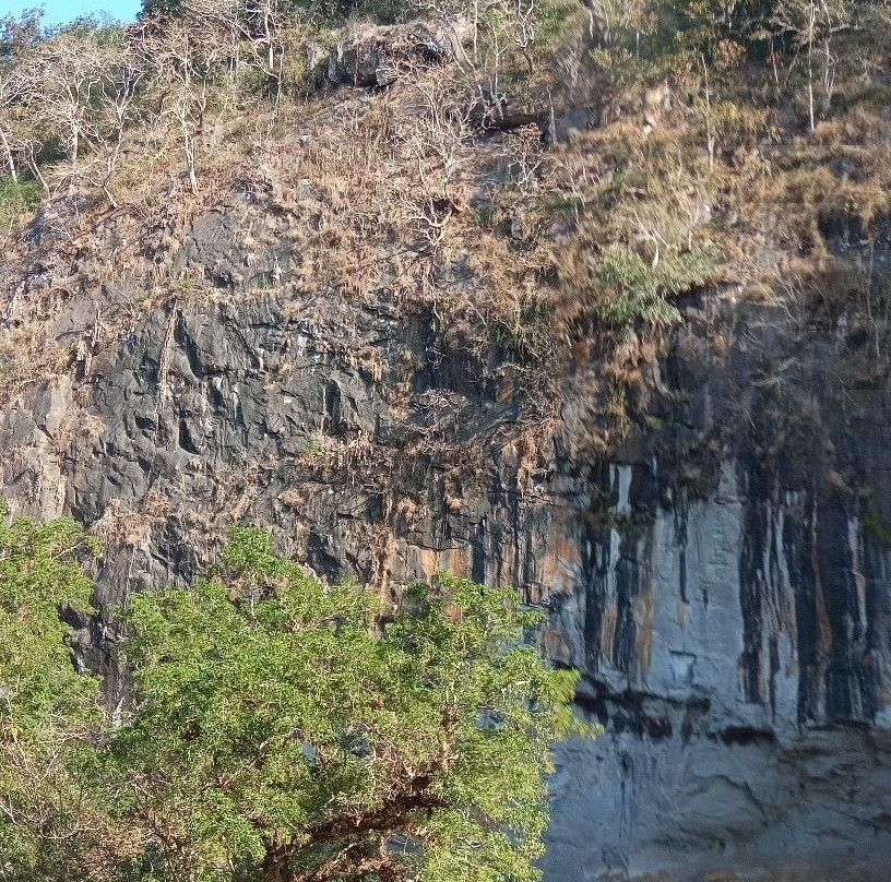 Syntheri Rock景点图片