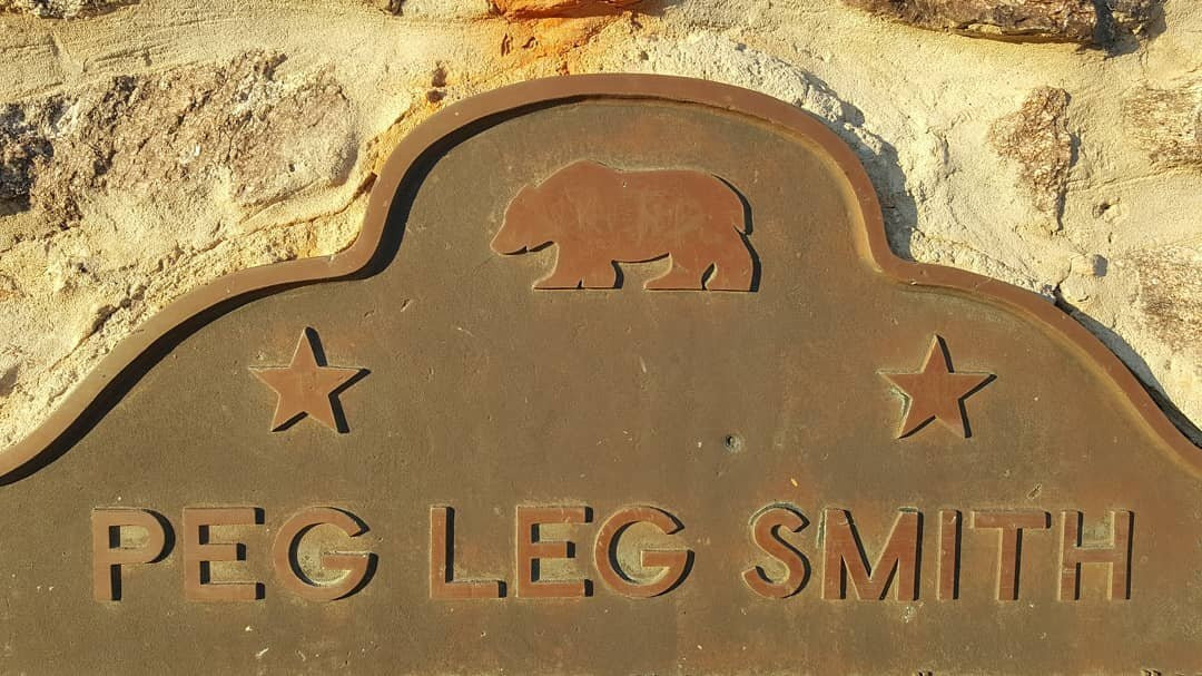 Peg Leg Smith Historical Landmark景点图片