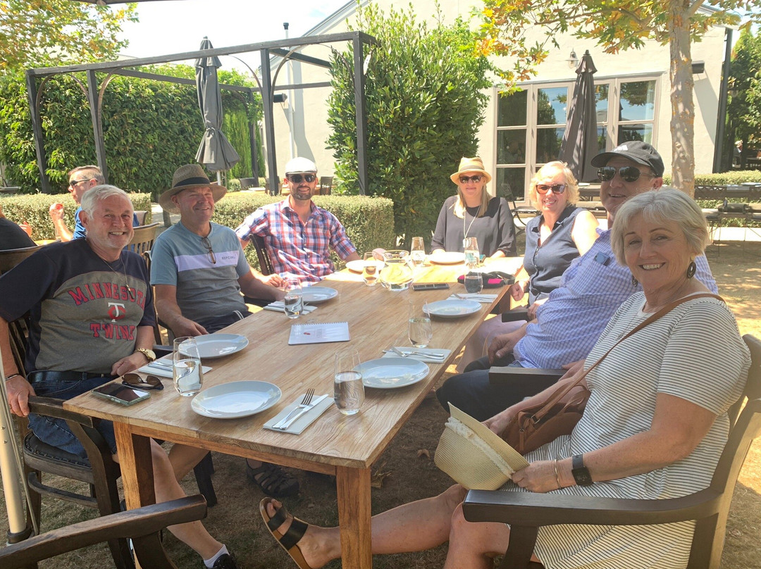 Martinborough Wine Tours景点图片