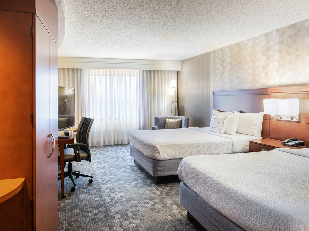 Courtyard by Marriott Denton主图