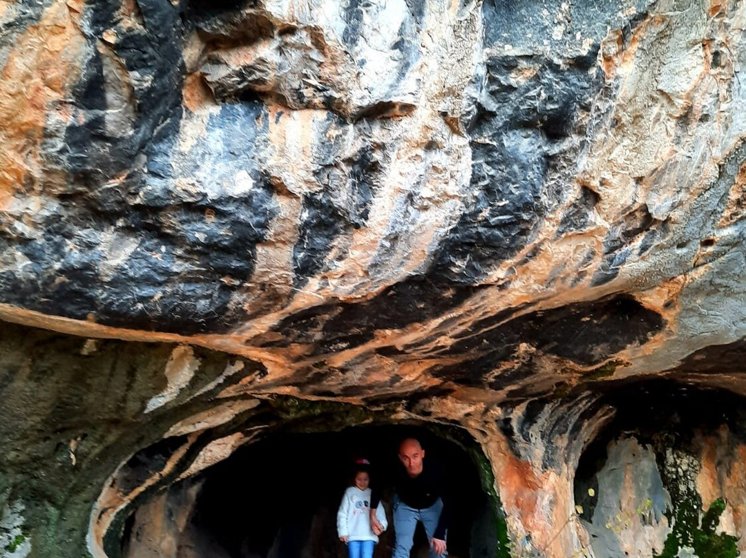 Karain Cave景点图片