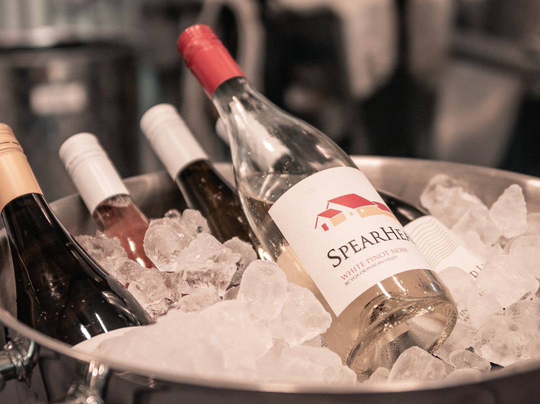 SpearHead Winery-基洛纳必去景点