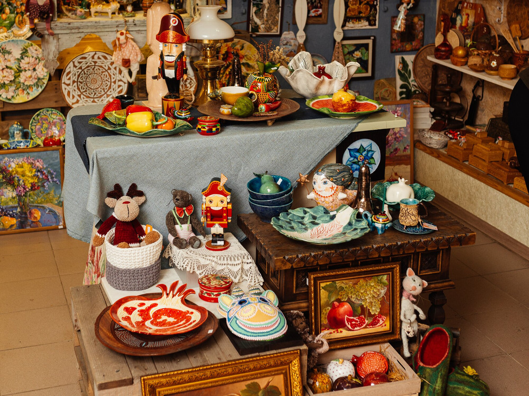 Khudozhniki Khotkovo Art Salon-Khotkovo必去景点